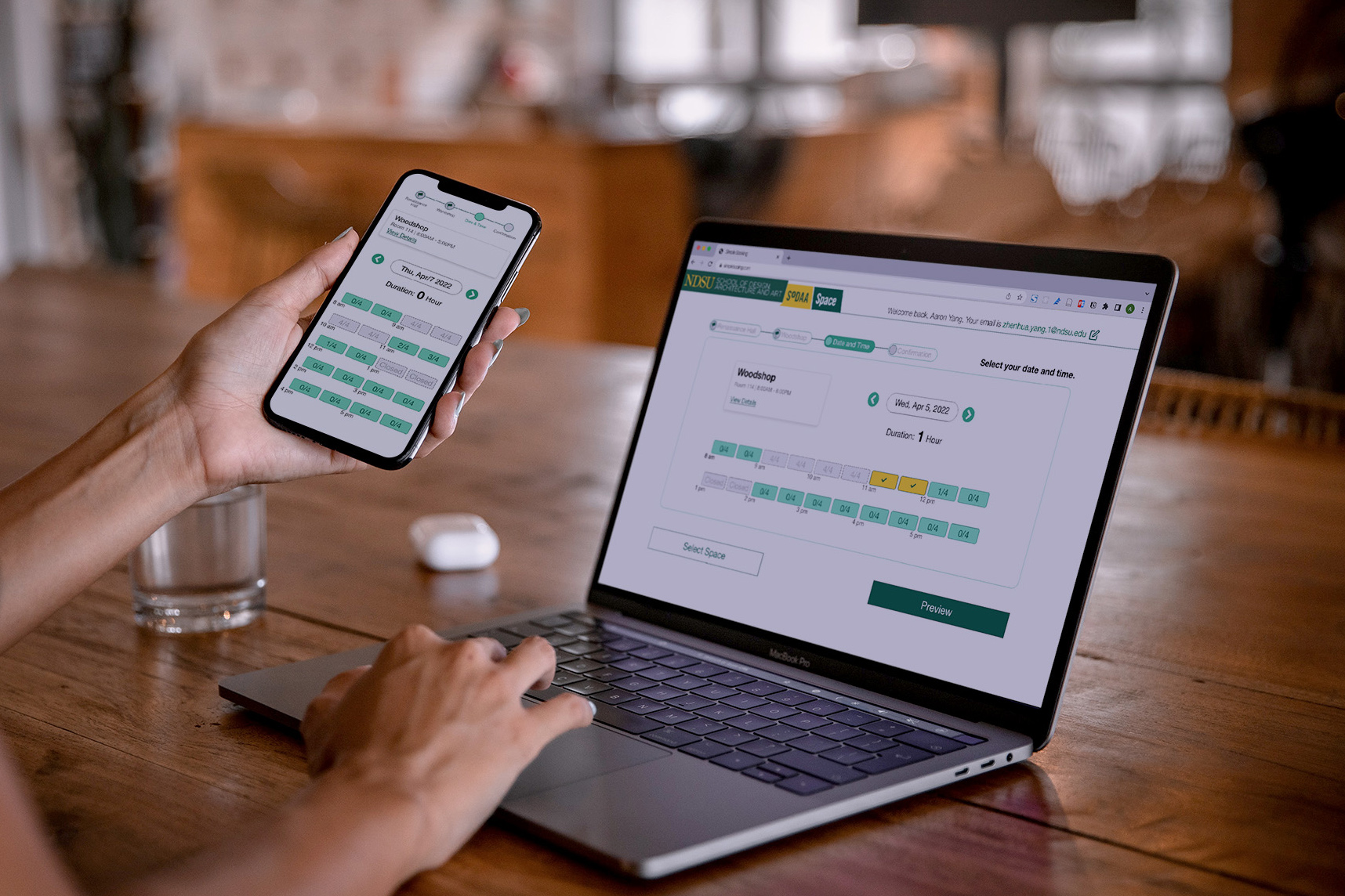 Simple Booking app mockup cover
